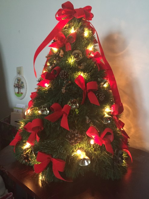 2016-christmas-tree